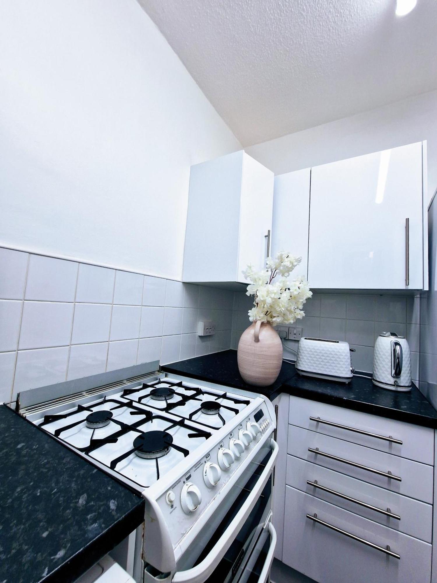 London - 1 Bedroom - 1 Bathroom - Wifi Ngoại thất bức ảnh